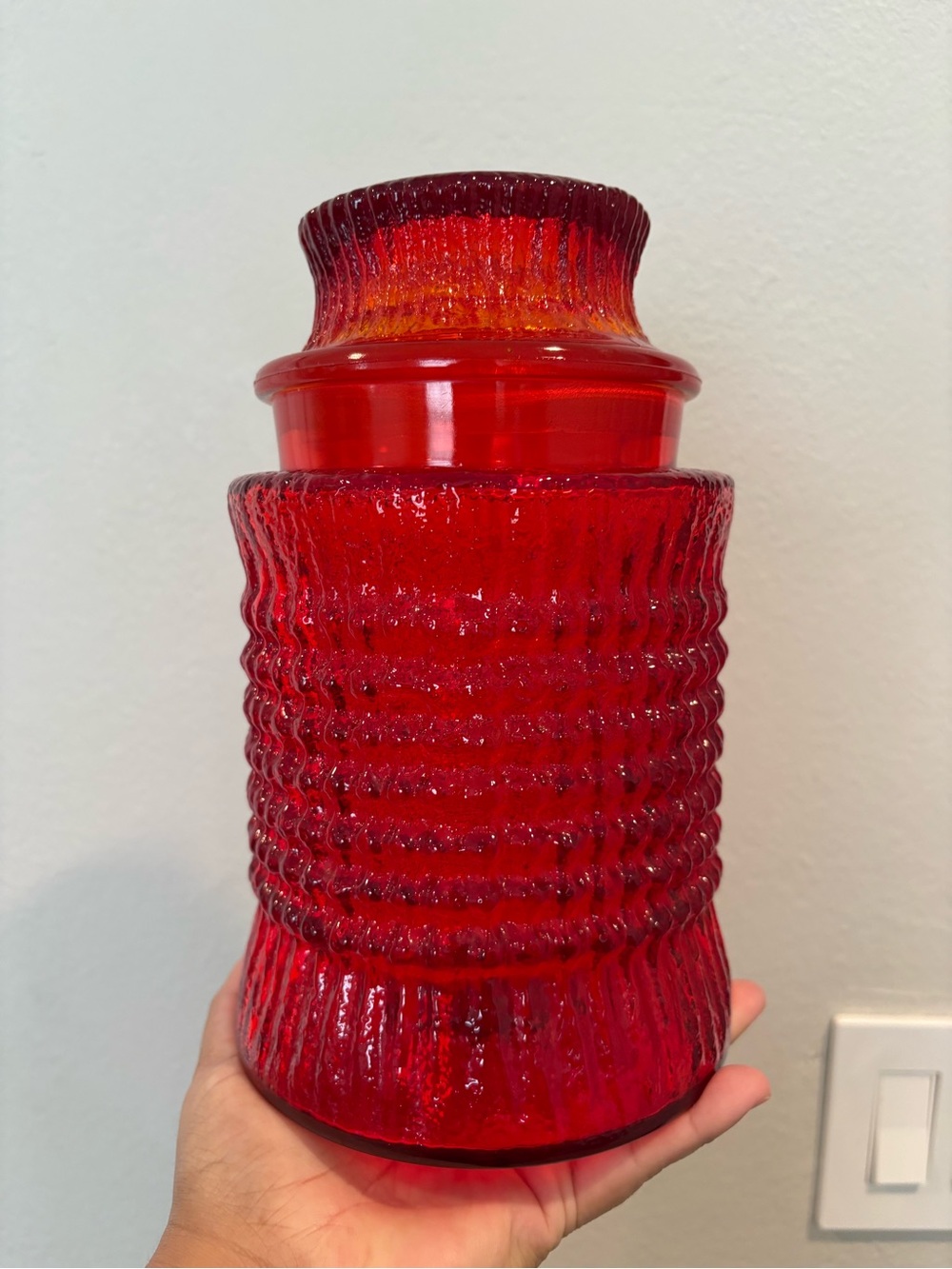 Vintage L.E. Smith Amberina Haystack 9” Canister UV Light Reactive Uranium - Picture 3 of 16
